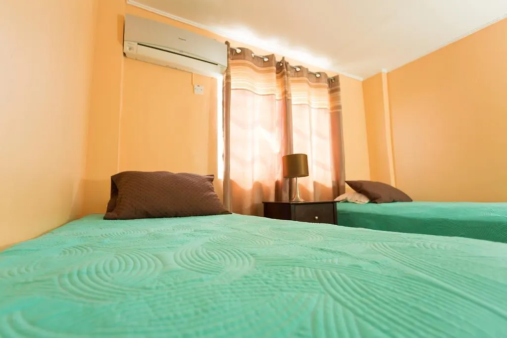 Apartment Cozy Accommodations - Dorchester City Line Kingston